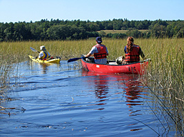 Students Canoeing to Swan Island